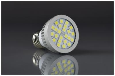 E27-24SMD-220VWW